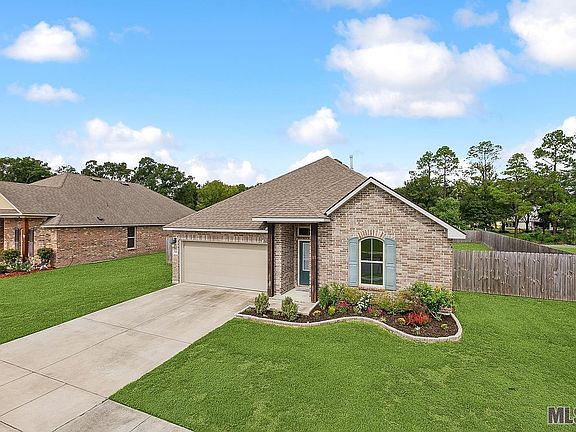 2nd image of 39454 Legacy Lake Dr