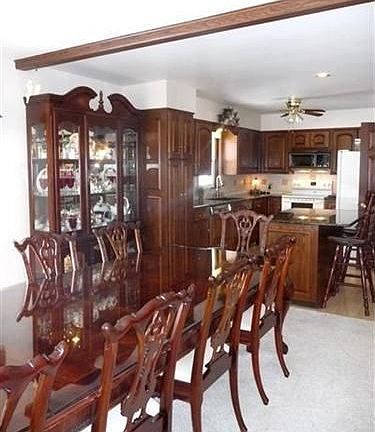 5th image of 369 East Ave