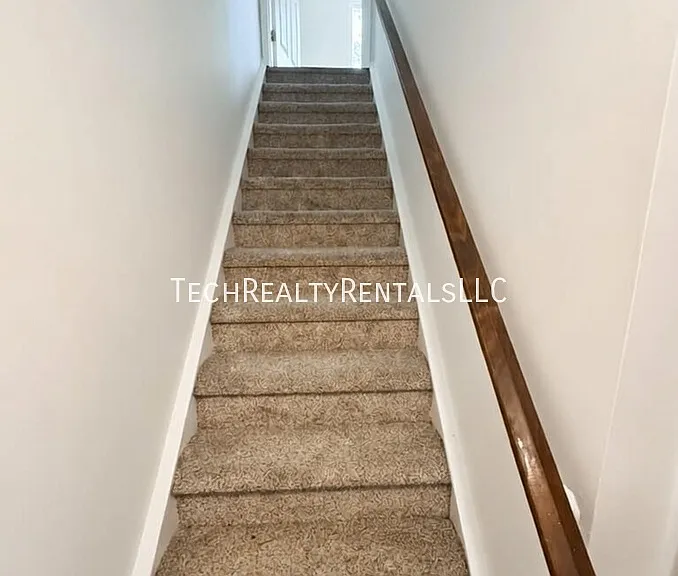 9432 Lexington Cir #G-1 — Photo 11