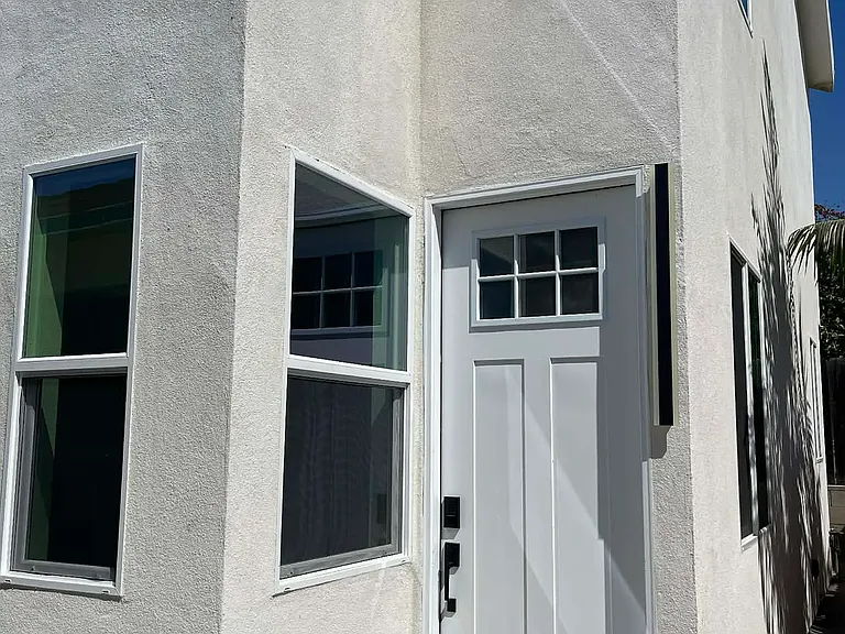 5337 Saxon St — Photo 2