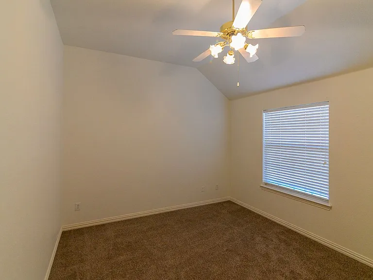 9605 Pinehurst Dr — Photo 30