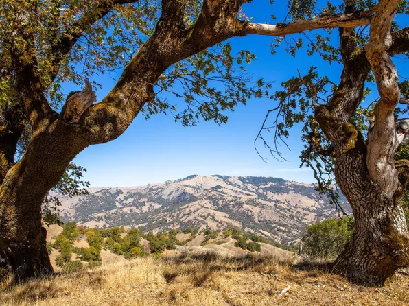 7721 Simmerly Ranch Road, Laytonville, CA 95454