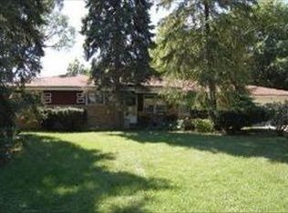 351 Mensching Rd, Roselle, IL 60172