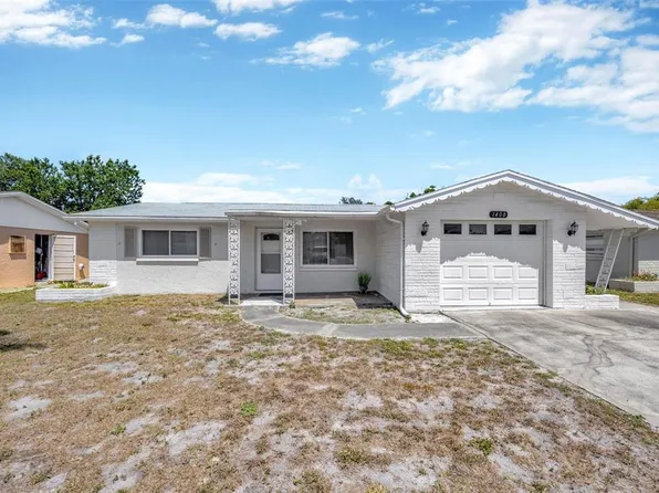 1408 Dartmouth Dr, Holiday, FL 34691
