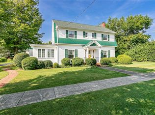 15 Sprague St, Naples, NY 14512