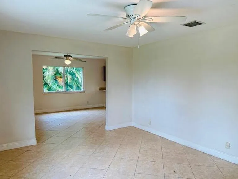 3421 Helena Dr — Photo 4