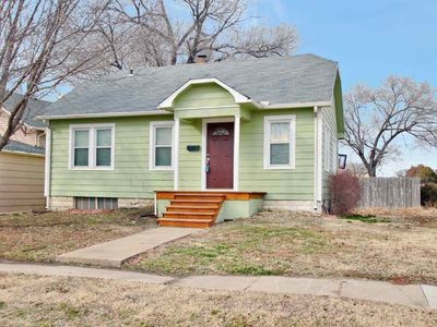 350 E Clark Ave, Augusta, KS 67010 | Zillow