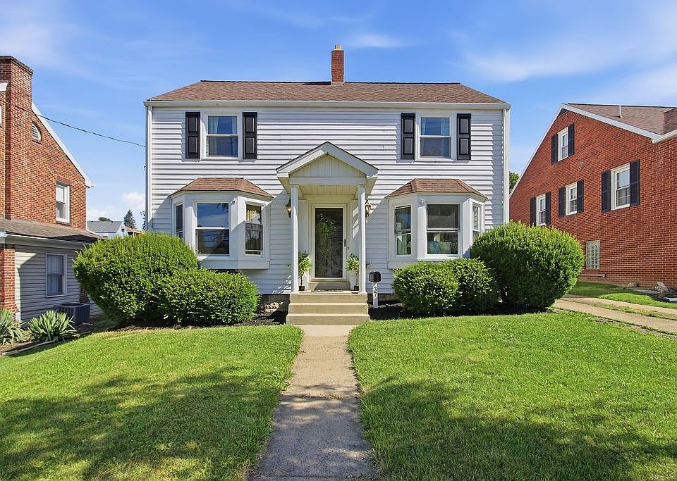 1st image of 37 Colonial Dr