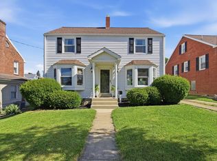 37 Colonial Dr, Washington, PA 15301