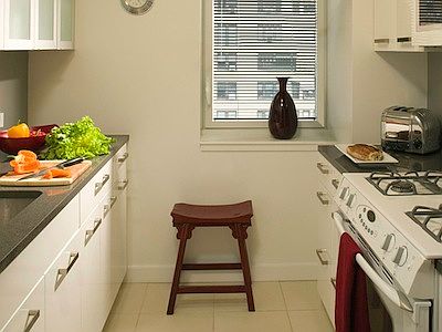 3rd image of 250 W 93rd St APT 7E