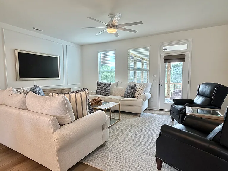 855 Parc Townes Dr — Photo 15