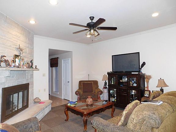 2nd image of 2505 17th St