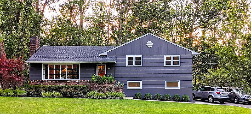 2nd image of 180 Timber Dr