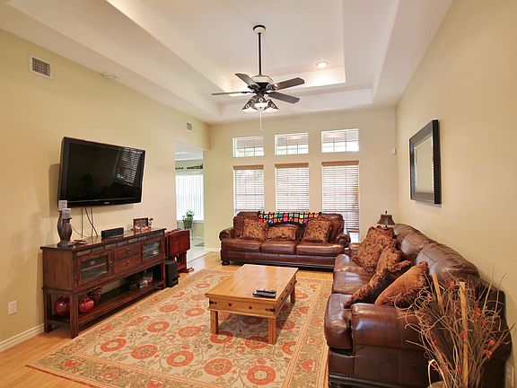 4th image of 7405 N 30th St