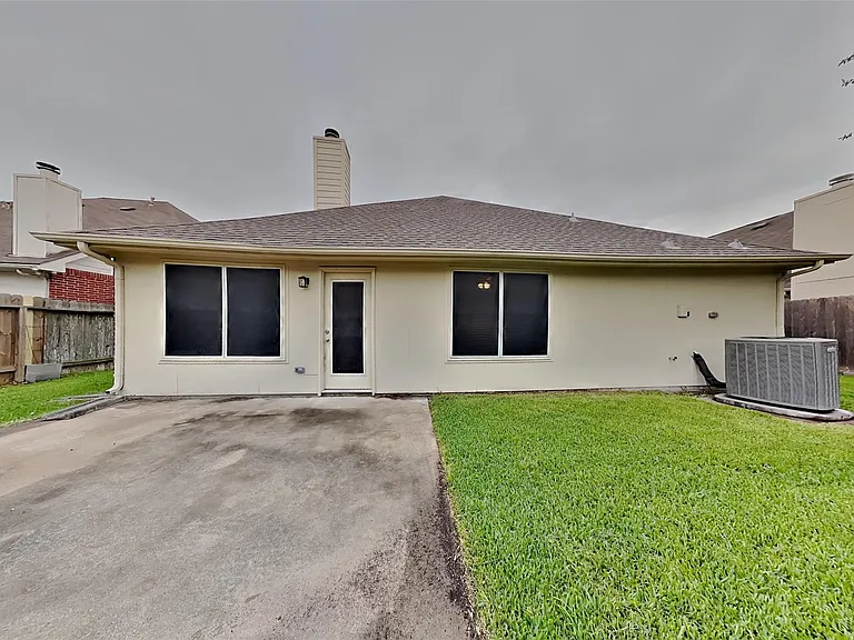 3344 Zubin Ln — Photo 17