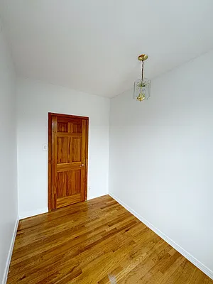 Rented by Pear NYC LLC | media 12