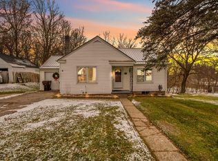 469 E Lincoln Ave, Ionia, MI