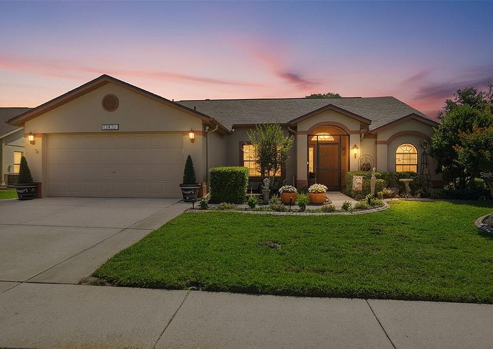 1st image of 13832 Stoneridge Dr