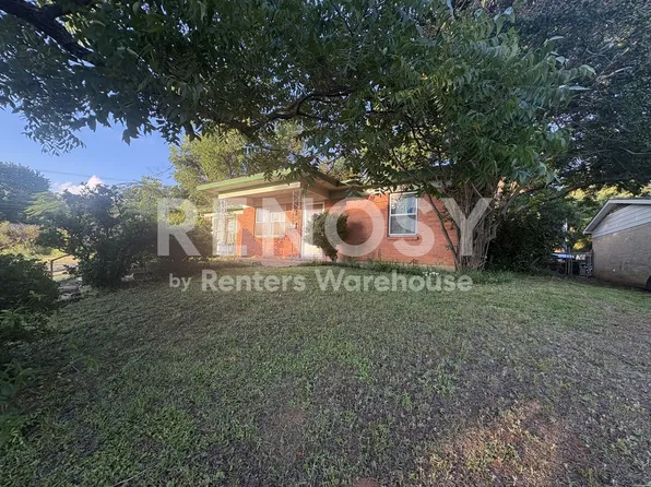 1501 Briarwood Blvd, Arlington, TX 76013
