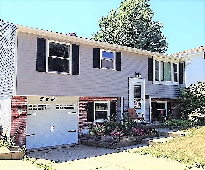 1st image of 46 Lille Ln