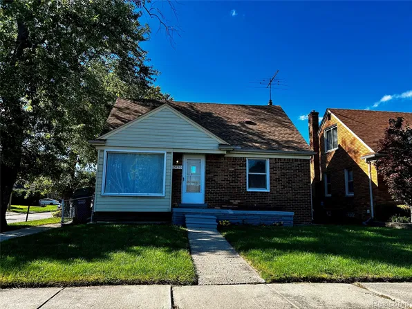 2430 Elliott Ave, Lincoln Park, MI 48146