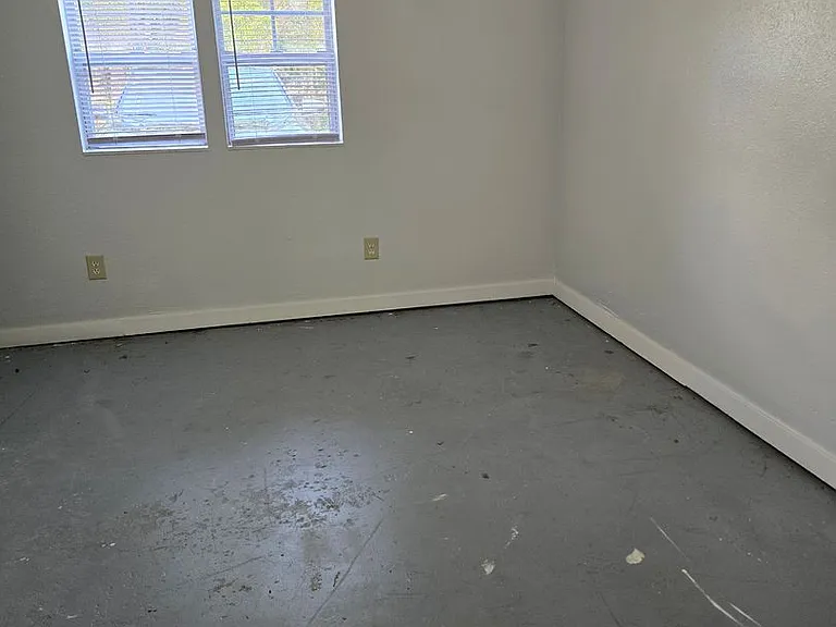 2847 W Rennet Ct — Photo 13