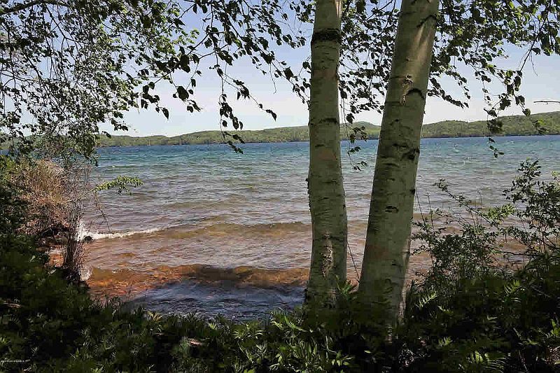 3rd image of 14 JENKINS POINT Drive