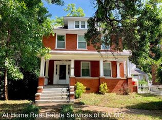 1301 E Elm St, Springfield, MO 65802