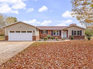 1900 McCormick Dr, Farmington, MO 63640