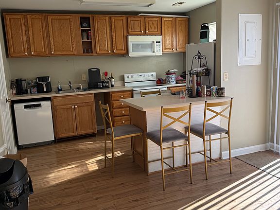 5th image of 285 Merrimac Trl Unit 1