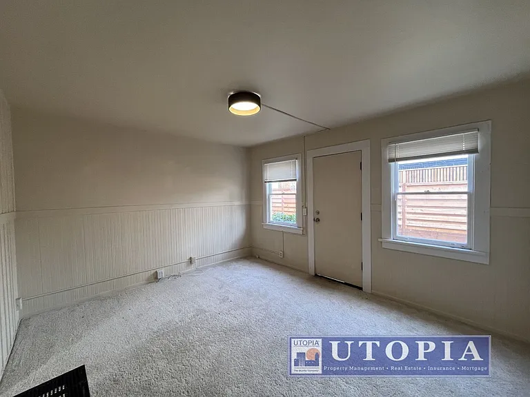 NewB SCZ 204 Hollister — Photo 20