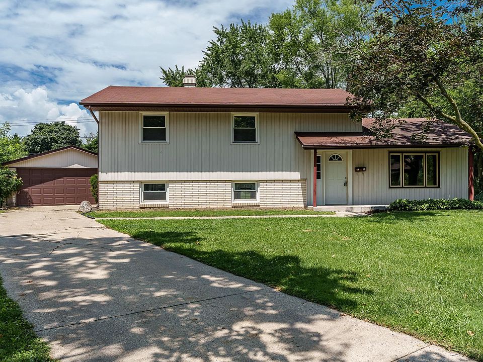 1st image of 4812 Skokie Cir