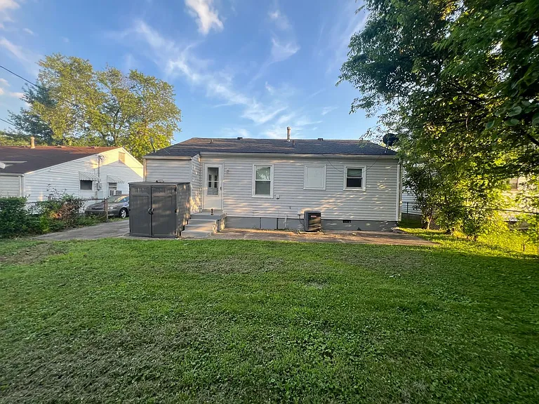 5211 Broadmoor Blvd — Photo 4