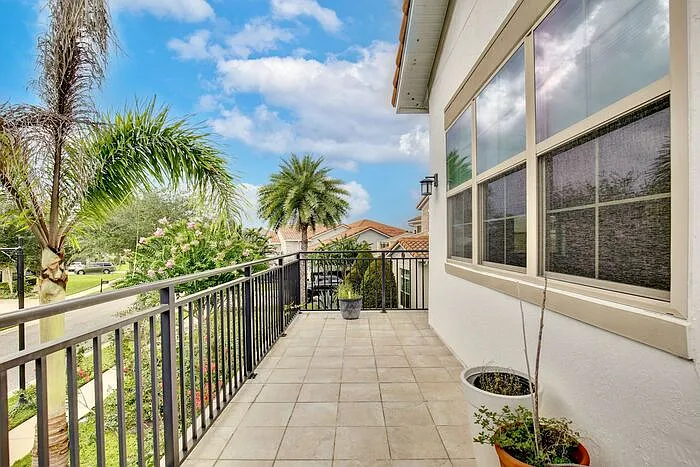 10822 Mobberley Cir — Photo 37