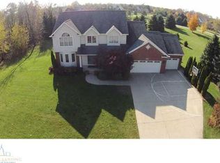 2422 White Pine Dr, Williamston, MI 48895