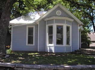 208 S Hill St, Fort Scott, KS 66701