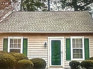 27 Heritage Village Ln, Columbia, SC 29212