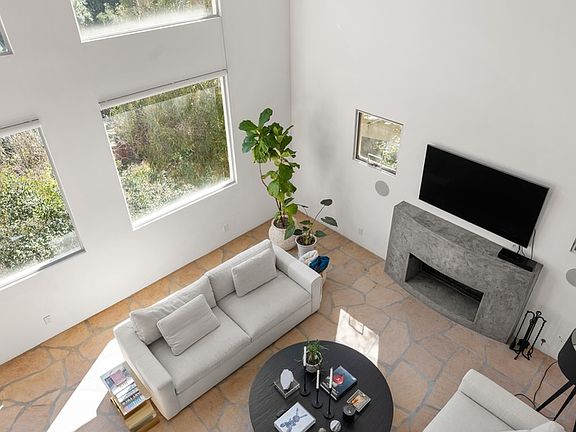 3rd image of 3724 Avenida Del Sol #1