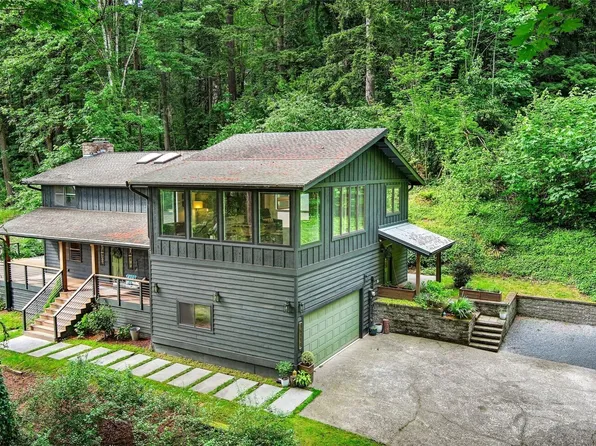25210 SE 159th Street, Issaquah, WA 98027