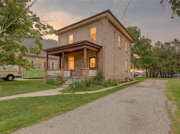 11 Byron St, Wilmot, ON N3A 1P1