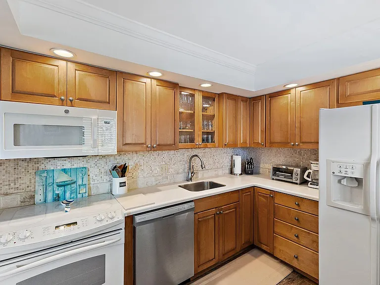 300 Ocean Trail Way #403 — Photo 19
