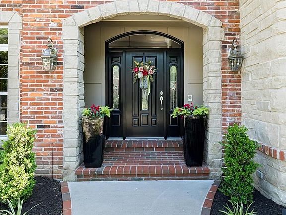 4th image of 538 Deer Valley Ct