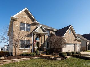 379 Andover Dr, Oswego, IL