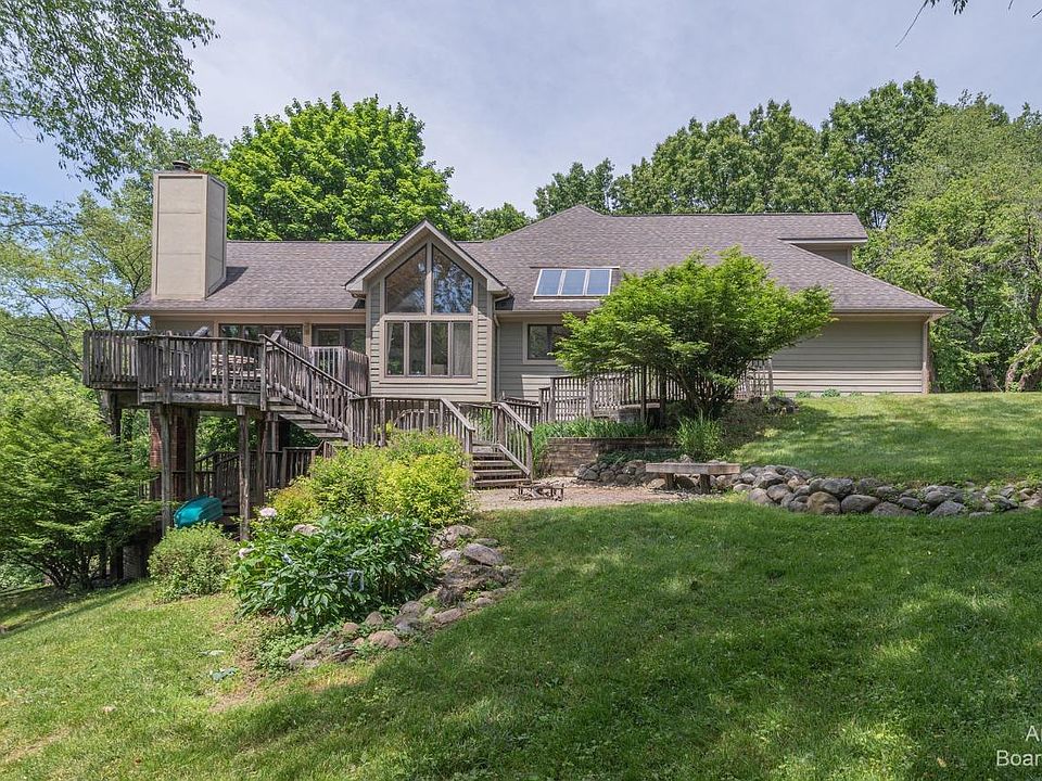 2413 Scio Rd, Dexter, MI 48130 Zillow