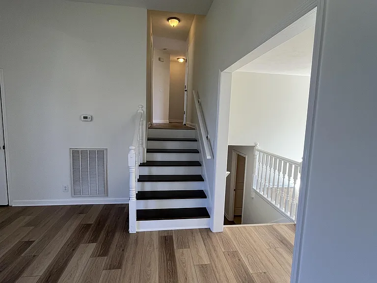 1127 Fitzpatrick Rd — Photo 35
