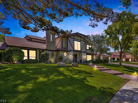 2nd image of 35 Quail Hollow Dr