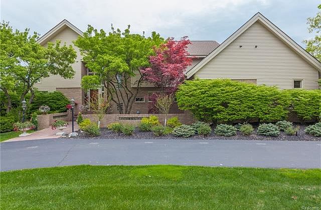 1st image of 3811 Manchester Ct