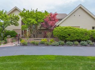 3811 Manchester Ct, Bloomfield Hills, MI