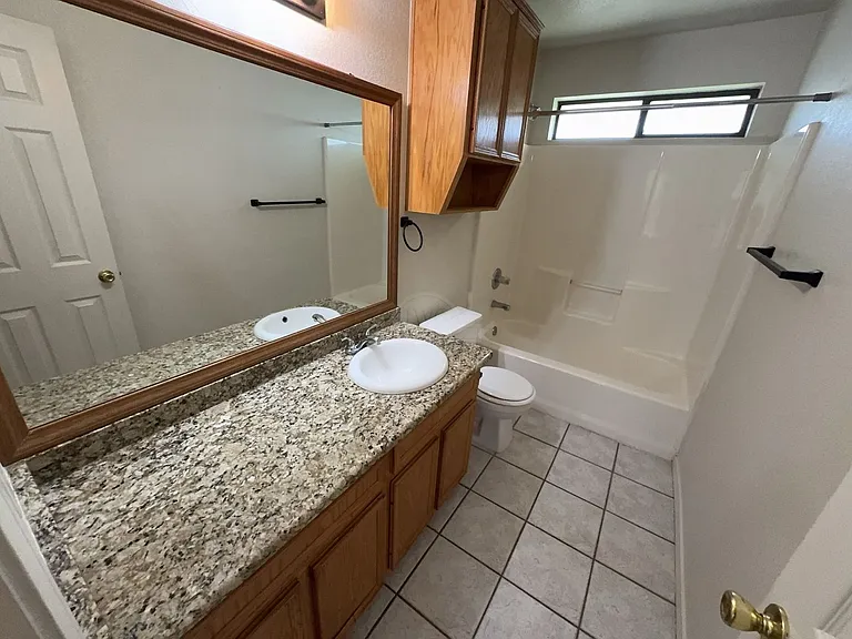 914 McDaniel Circle, Killeen — Photo 17
