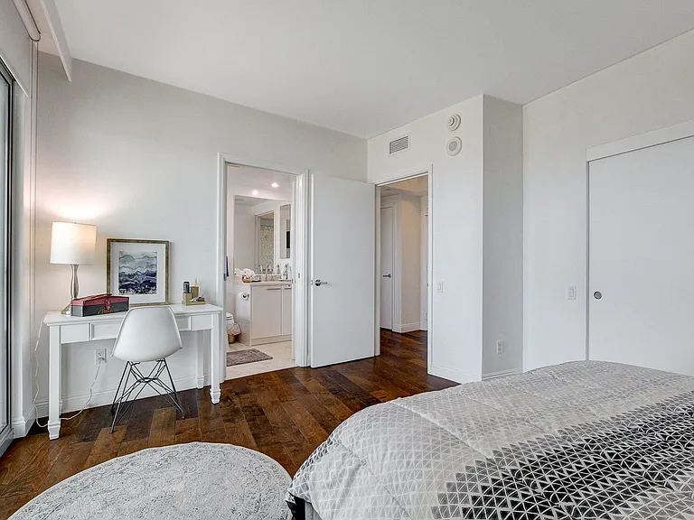 222 Karen Ave #4101 — Photo 28
